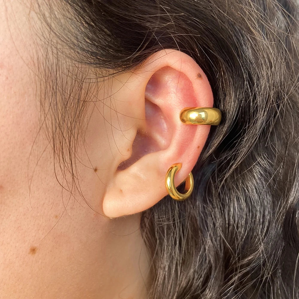 Unisex Chunky Huggie earring